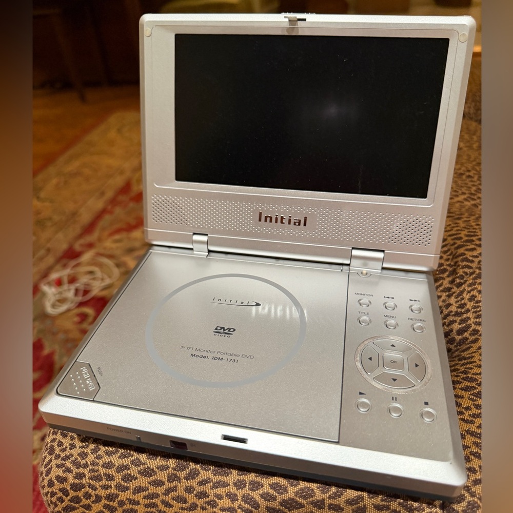 Initial 7” Silver Portable DVD Player